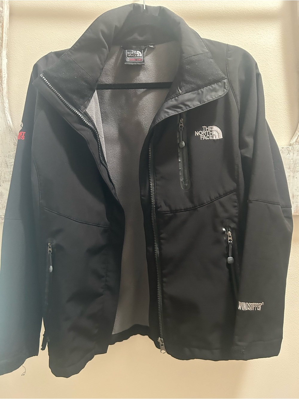 The North Face Women’s Summit Series Black Windstopper Softshell Jacket. Size M